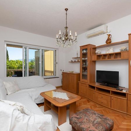 Apartments Ella Супетар Экстерьер фото